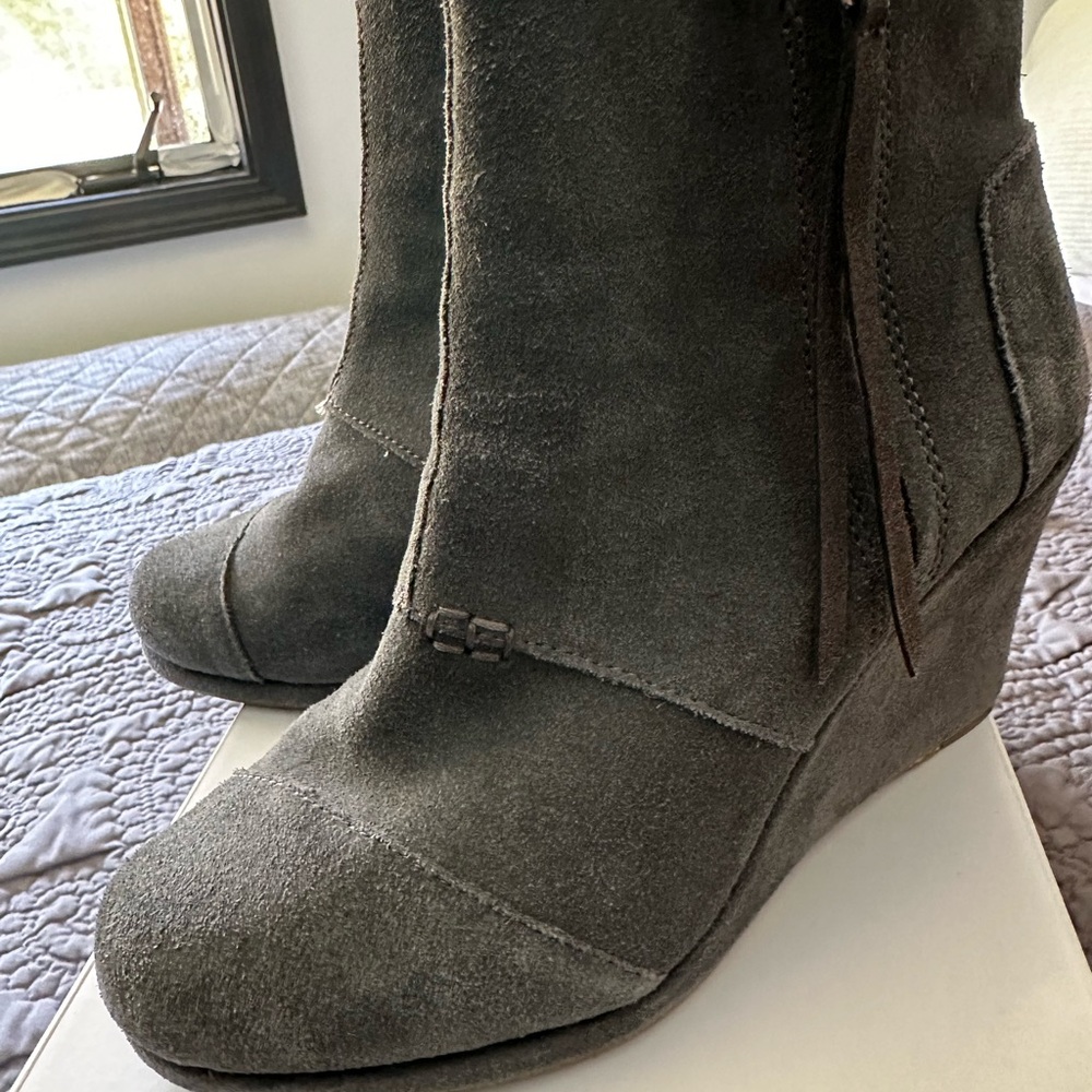 Women's TOMS Suede Wedge Boots